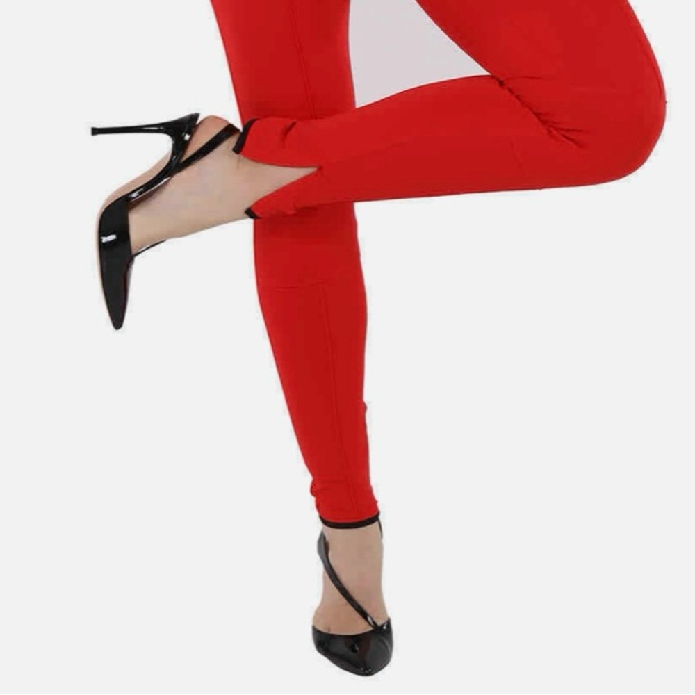 BURBERRY BRIGHT RED LEGGINGS WITH BLACK DETAILING CLOSURE & CUT OUT ZIPPERS - Picture 7 of 12